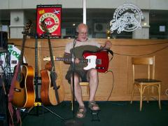 Thursday July 12, 2007 19:28 - 102_1222.jpg