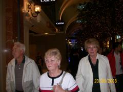 Wednesday August 20, 2008 20:25 - 100_1668.jpg